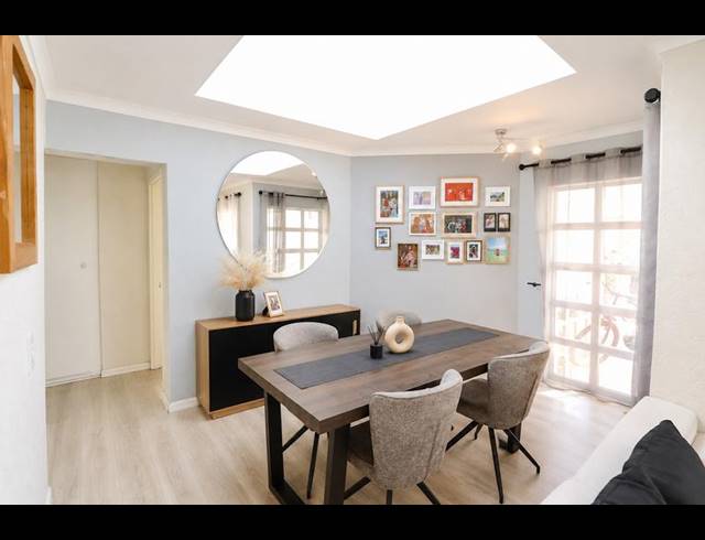 2 BEDROOM APARTMENT FOR SALE IN RIVONIA